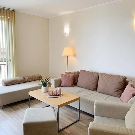 Apartment Beachfront Sea View & 5 Swimming Pools Obsor