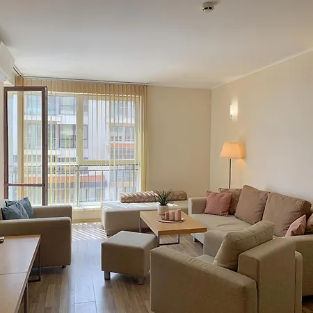 Beachfront Sea View & 5 Swimming Pools Apartamento
