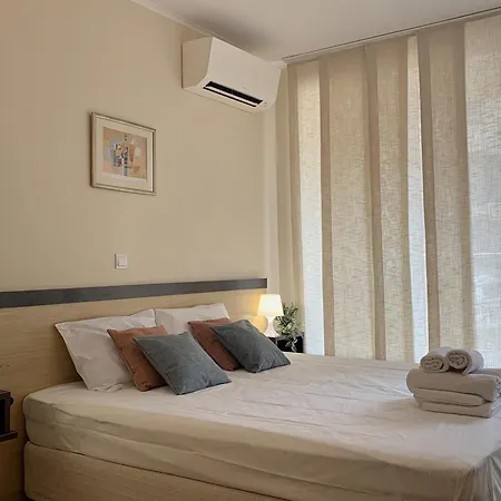 Beachfront Sea View & 5 Swimming Pools * Obzor