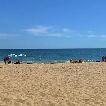 Beachfront Sea View & 5 Swimming Pools *